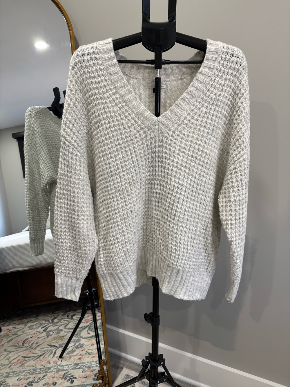 American Eagle Outfitters V‑Neck Waffle Knit Sweater